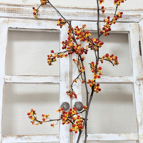 ツルウメモドキ 大枝 オレンジの実 長さ約60cm2本 ドライフラワー 秋冬