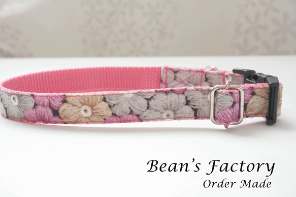 かぎ編み風＊犬用首輪（１５／２０ｍｍ幅）　オーダーメイド　子犬　小型犬　中型犬　花柄　小花 1枚目の画像