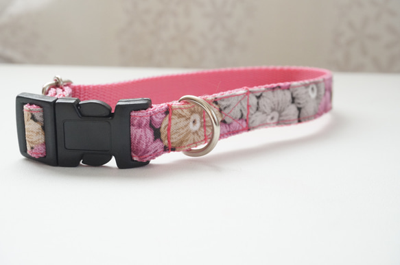 かぎ編み風＊犬用首輪（１５／２０ｍｍ幅）　オーダーメイド　子犬　小型犬　中型犬　花柄　小花 3枚目の画像