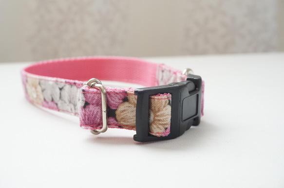 かぎ編み風＊犬用首輪（１５／２０ｍｍ幅）　オーダーメイド　子犬　小型犬　中型犬　花柄　小花 2枚目の画像
