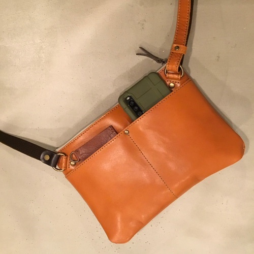 スマートミニショルダーバッグ.サコッシュ／レスデザインalto.(アルト  