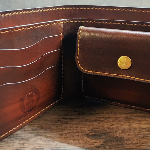 カービング 二つ折りウォレット (マホガニー) 二つ折り財布 Luemo 通販