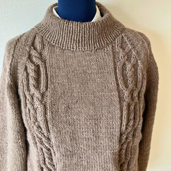 ラグラン袖のユニセックスセーター 2枚目の画像