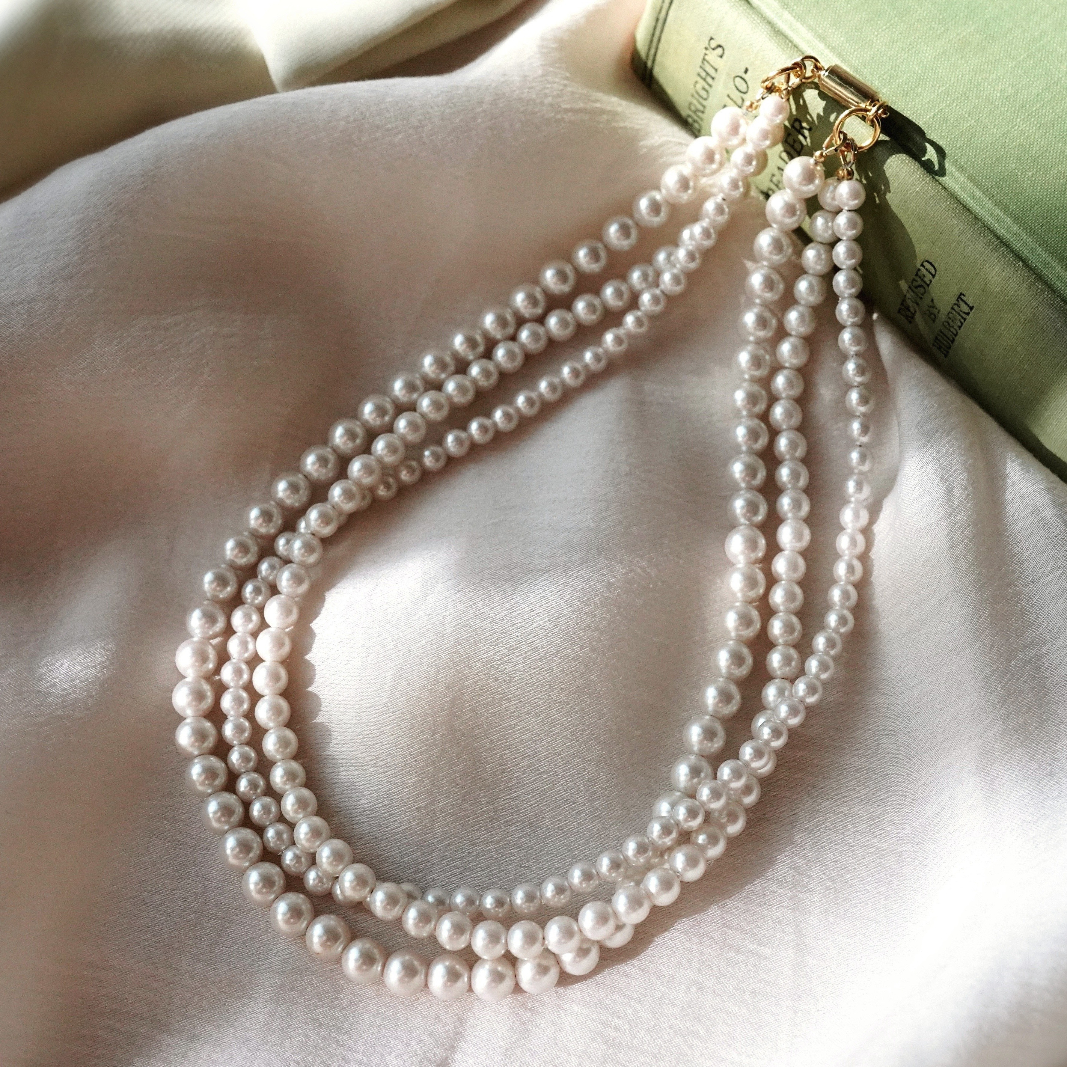 3連 パール チョーカー ネックレス /フォーマル セレモニー