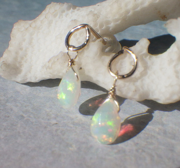 *14kgf*Ethiopian Opal Stud Earrings エチオピア産ウェロオパールスタッドピアス 11枚目の画像