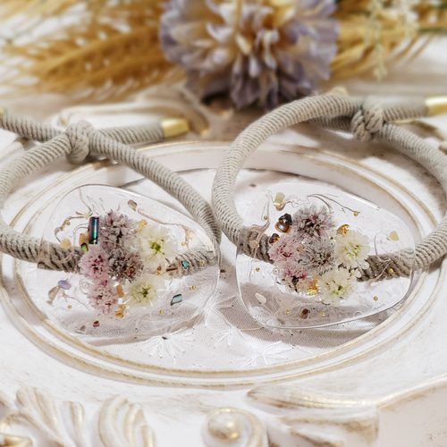 レジンヘアゴム 花 バラ 透け感 上品 秋色 ハンドメイド 青い花