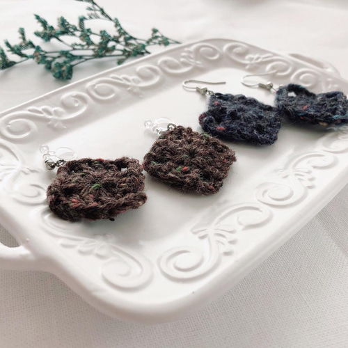 ニットアクセサリー(ピアスorイヤリング)No．6 ピアス（フック  