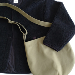 帆布のショルダーバッグ　サコッシュ　/ オリーブ 5枚目の画像