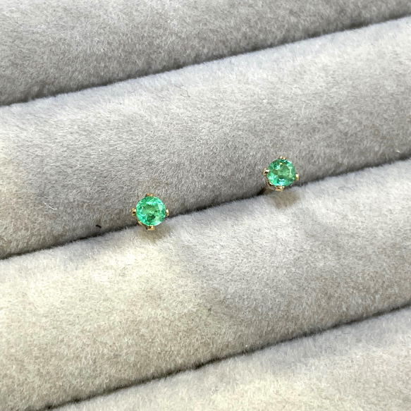 noble green ... emerald pierce 14kgf 2枚目の画像