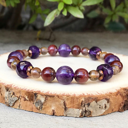 ラブラドライト 九尾の狐 貫通穴2ヵ所アリ 天然石 ポイント 原石 握り