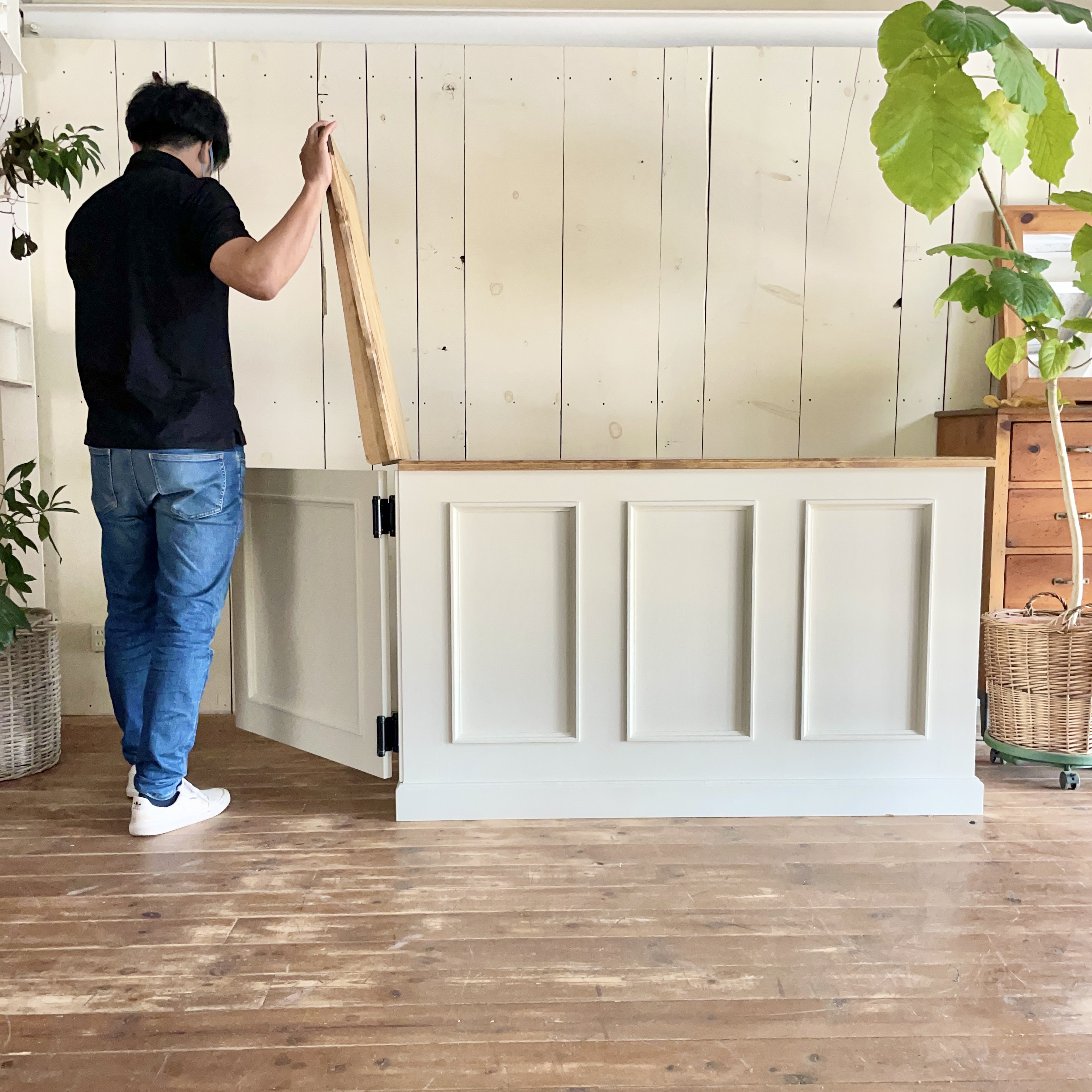 アンティーク風無垢テーブル　ガラス天板　ショーケース　引き出し　オーダーメイド アンティーク風無垢テーブル ガラス天板 ショーケース 引き出し