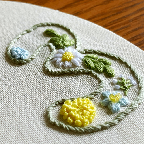 戸塚刺繍　掛・置き時計 君の字 刺しゅう掛け時計 お子様の文字を文字盤に オーダーメイド
