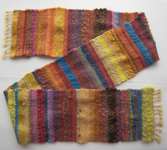 毛糸の手織りマフラー203 4枚目の画像