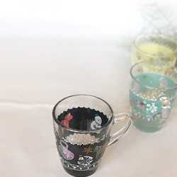 冬用マグカップ・ダーラナホース（黒）暖かいのもOK 4枚目の画像