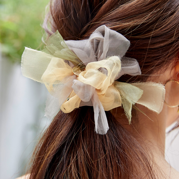 mini｜キンモクセイ｜咲き編みシュシュ 4枚目の画像