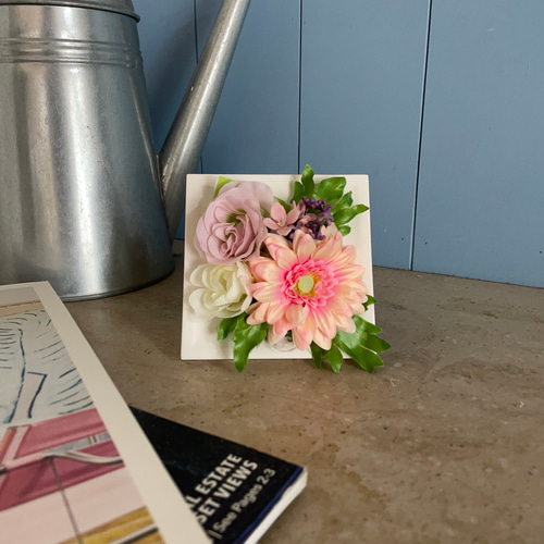 消臭効果のあるお花【カタリーヌフラワー】ミニフレームアレンジ