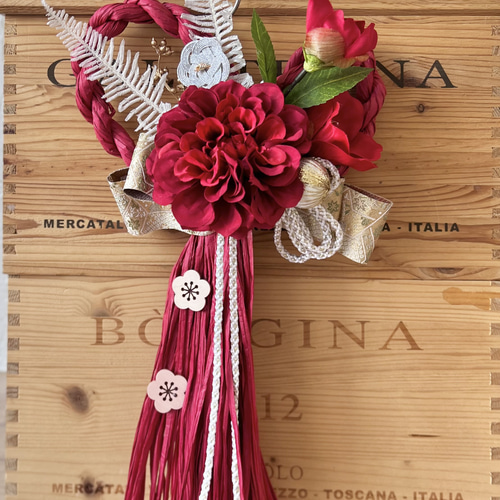 2023年お正月飾り「赤いダリアと椿のしめ縄飾り」お正月 しめ縄