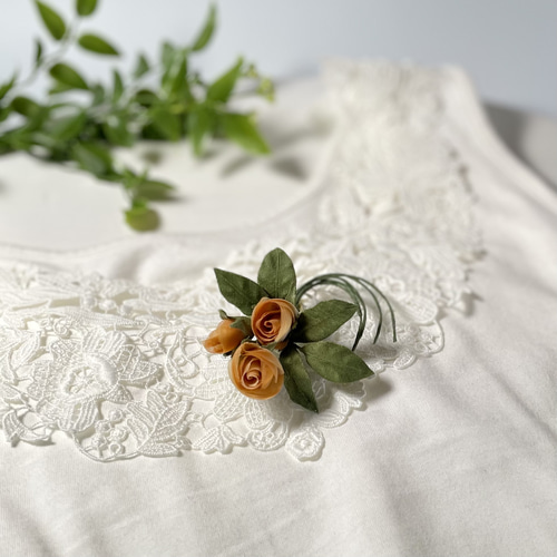 vintage flower ❀ * シックな布花の コサージュ