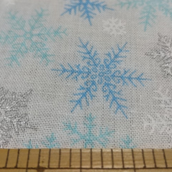 ☆キレイな雪の結晶のｶｯﾄｸﾛｽ(約50×108cm) 5枚目の画像