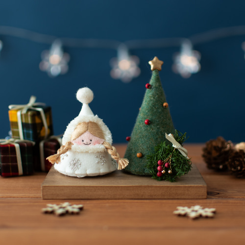 ギフトにも⭐︎ちいさなクリスマスフレンズ&ミニツリーセット【お好