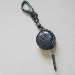 【Pebble Black】クロコダイル革 指輪ケース オールブラック　 3枚目の画像