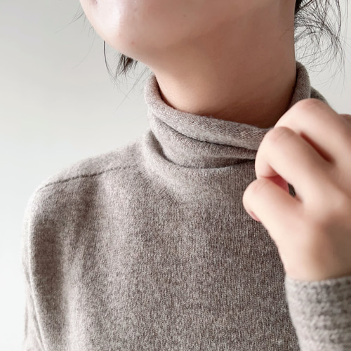 無縫製☆100％カシミア】ハイネックセーター＊S～XXLサイズ/ベーシック