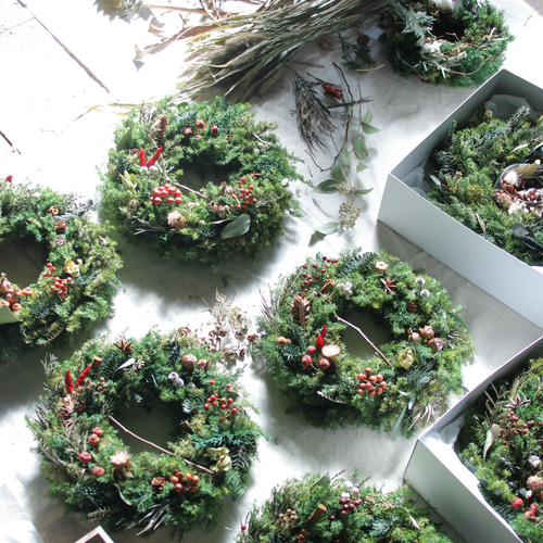 早割クリスマス2025】クリスマスリース*ボタニカル