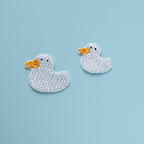 ワッペン 刺繡ワッペン「とぼけたアヒル」 ワッペン・アップリケ