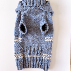 犬服　手編みセーター　くすみブルー雪　胴回り42cm 3枚目の画像