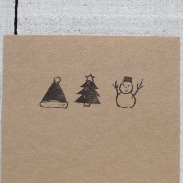 クリスマスの消しゴムはんこ3点セット◎サンタ帽・クリスマスツリー・雪だるま 2枚目の画像