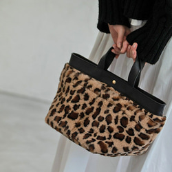 極 美品 希少品 LOEWE ロエベ レオパード ヒョウ 柄 ハラコ