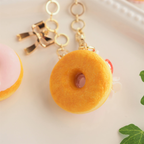 いちごのドーナツ・バッグチャーム バッグチャーム Citrus cafe 通販