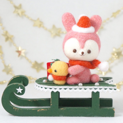 ソリに乗ったうさこ♪ 羊毛フェルト Chiku Chiku♪ 通販 14899614