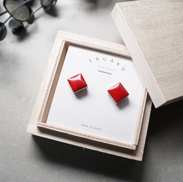 T-195 美濃焼磁磚紅畫耳環/耳環背面皮革加工 第6張的照片