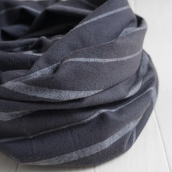 秋冬棉質法蘭絨圍脖灰色條紋 第1張的照片