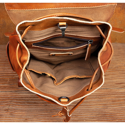 本革リュック 植物タンニン鞣し牛革のバックパック リュック・バック