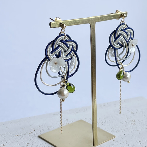 蝶】水引のピアス／イヤリング ピアス（フック・チェーン
