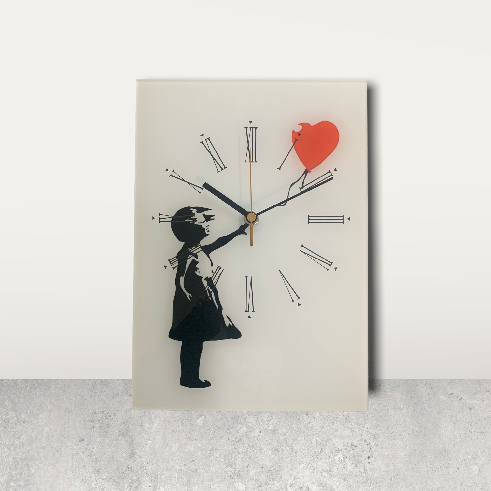 KARIMOKU × BANKSY × Sync. カリモク バンクシー 時計