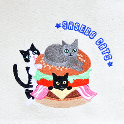 ハンバーガー＆猫の刺繍トートバッグ｜佐世保ご当地猫刺繍 2枚目の画像