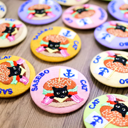 syroh 猫　SUMMER 缶バッジ 激レア 希少 syroh 猫 SUMMER 缶バッジ 激レア 希少 syroh 猫 SUMMER 缶