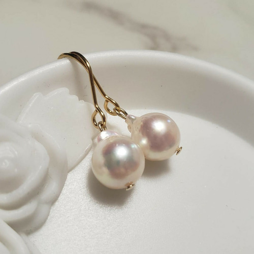 ツヤ抜群！ あこや真珠 バロックパール シンプル 一粒ピアス ピアス 