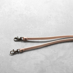 Minimal DL 原色植鞣牛皮革手工掛繩/頸帶/肩背帶 第2張的照片