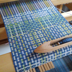 ラムウールの変化二重織りマフラー　手織り（品番194） 10枚目の画像