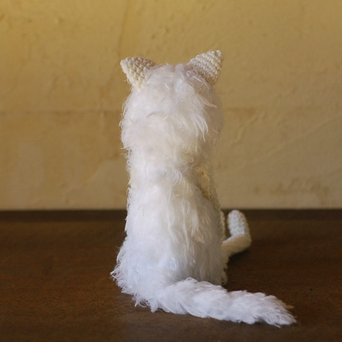 オッドアイの白猫ちゃん あみぐるみ knit'n pot 通販 14905526｜Creema