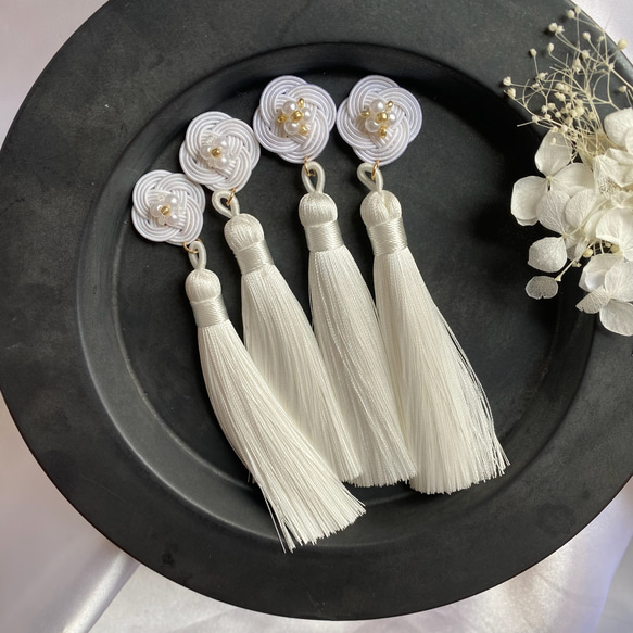 水引ピアス イヤリング 菜の花❁白　タッセル　結婚式　成人式　七五三　卒業式　神前式 5枚目の画像