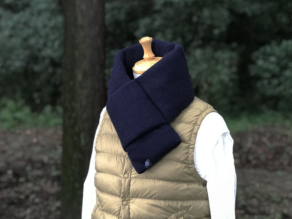 暖をつつむ　純カシミヤコンパクトマフラー　ネイビー