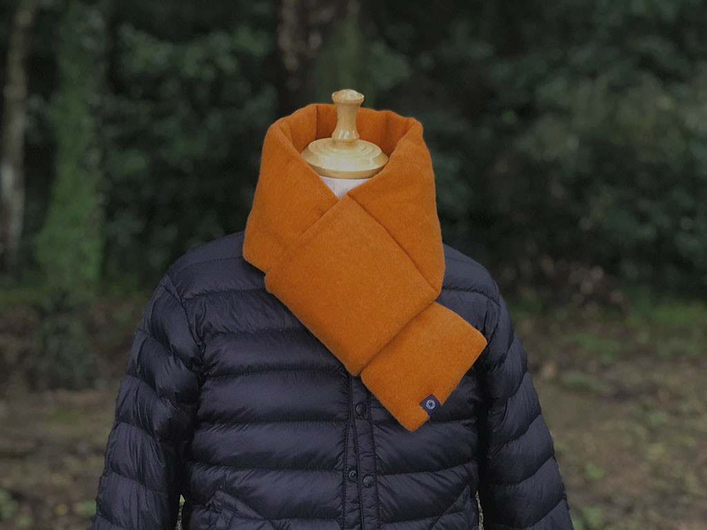 暖をつつむ　純カシミヤコンパクトマフラー　オレンジ