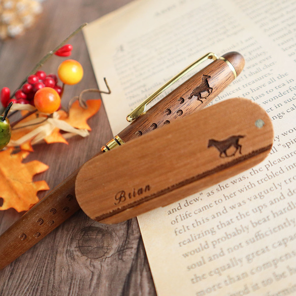 【名入れ可】馬 木製 ボールペン(ウォールナット) ＆ 木製 USBメモリ(ウォールナット) クリスマスギフト 就職祝 12枚目の画像