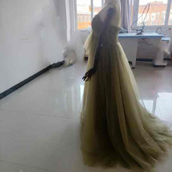 憧れのドレス  グリーン オリーブカーキカラードレス ソフトチュール ファスナー /花嫁/結婚式 5枚目の画像