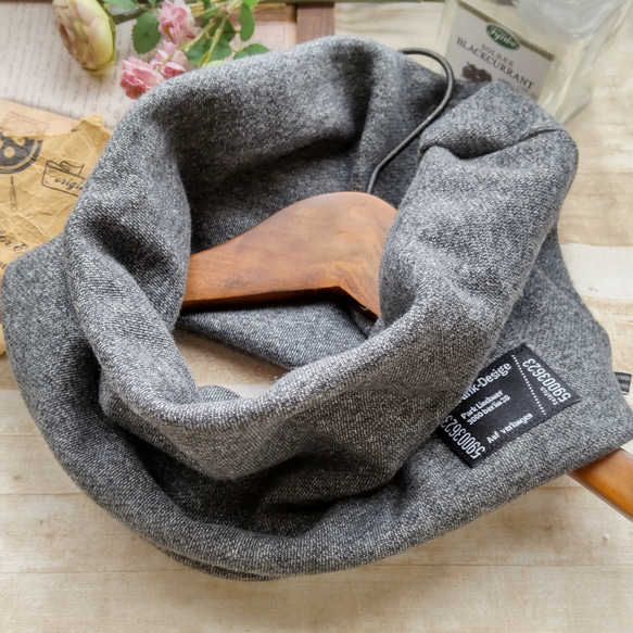 【新品未使用】エルアルト カシミヤネックウォーマー 杢グレー 単色》なめらか極細毛、すっきり軽い着け心地の「カシミヤネック